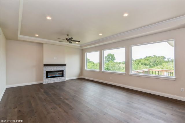 1103 High Ridge Trail, Solon, IA 52333