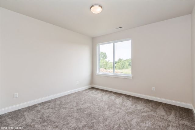 1103 High Ridge Trail, Solon, IA 52333