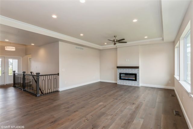 1103 High Ridge Trail, Solon, IA 52333