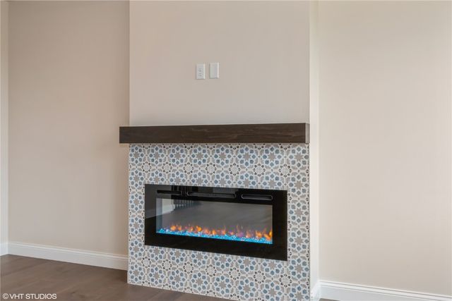 1103 High Ridge Trail, Solon, IA 52333