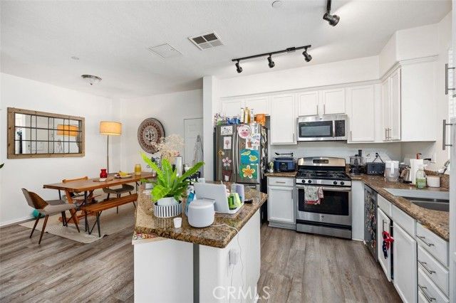 29 Quartz Lane, Ladera Ranch, CA 92694