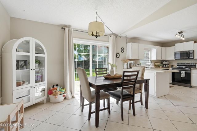 12768 ATTRILL Road, Jacksonville, FL 32258