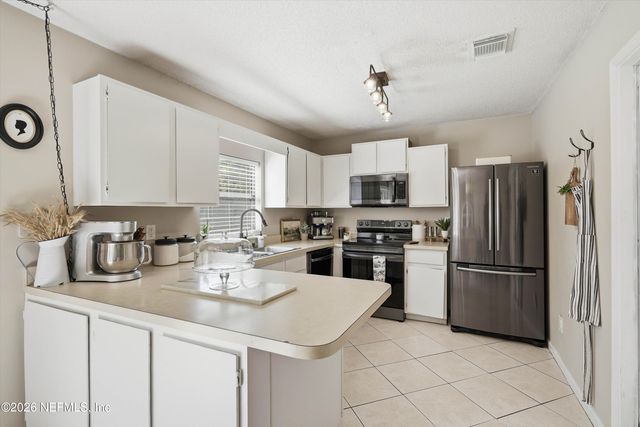 12768 ATTRILL Road, Jacksonville, FL 32258