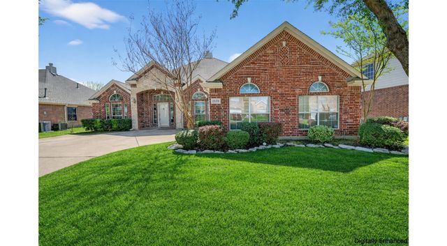 2839 Kate Lane, Grand Prairie, TX 75052