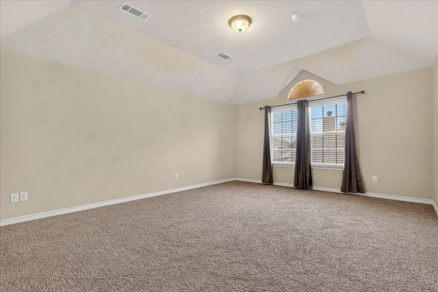 2839 Kate Lane, Grand Prairie, TX 75052