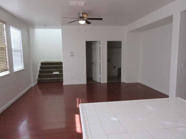 1016 Papaya Street, Madera, CA 93638