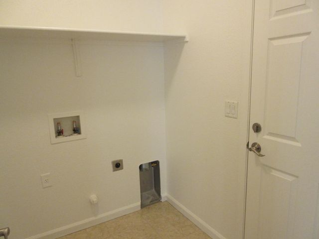 1016 Papaya Street, Madera, CA 93638