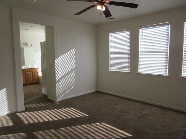 1016 Papaya Street, Madera, CA 93638