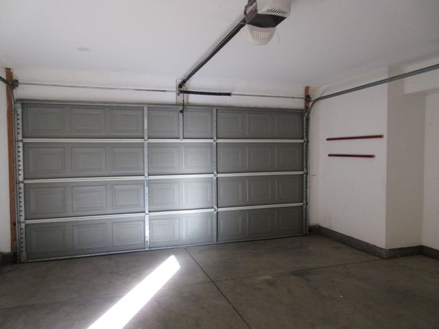 1016 Papaya Street, Madera, CA 93638