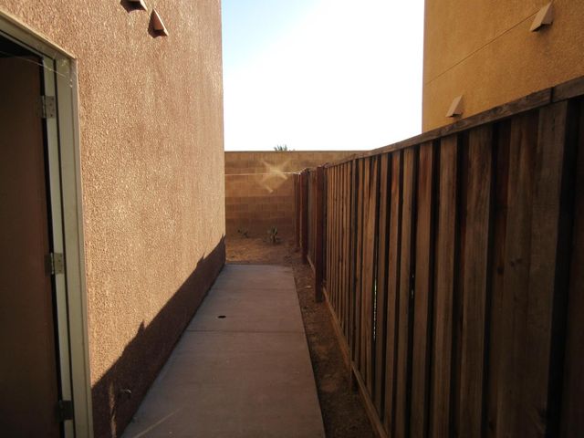 1016 Papaya Street, Madera, CA 93638