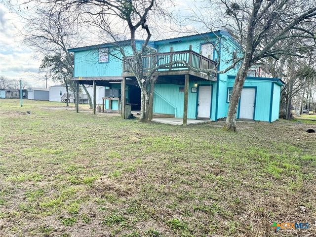 301 E Fern, Seadrift, TX 77983