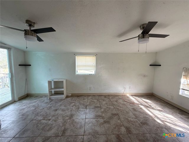 301 E Fern, Seadrift, TX 77983