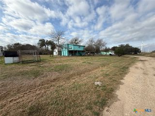 301 E Fern, Seadrift, TX 77983