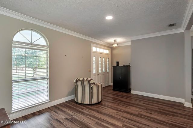 117 Woods Lake Drive, Madison, MS 39110