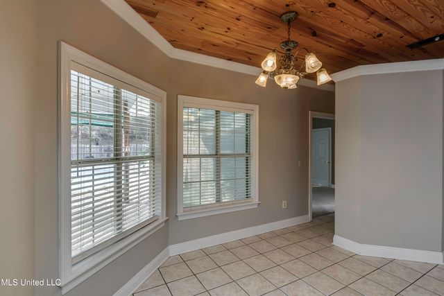 117 Woods Lake Drive, Madison, MS 39110