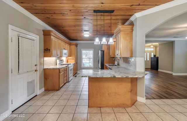 117 Woods Lake Drive, Madison, MS 39110