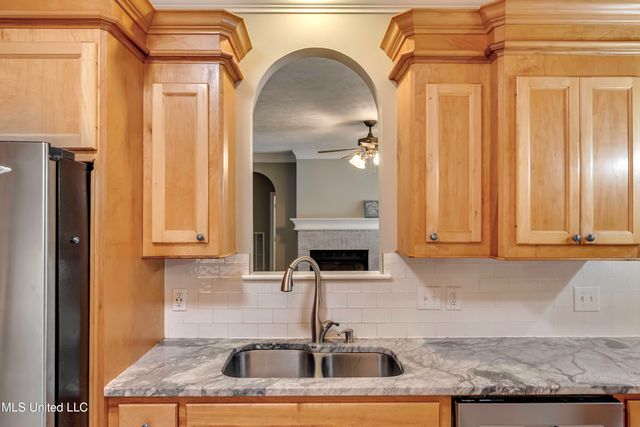 117 Woods Lake Drive, Madison, MS 39110