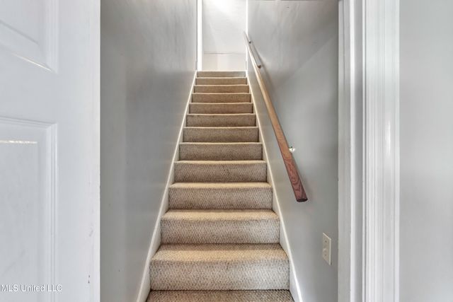 117 Woods Lake Drive, Madison, MS 39110