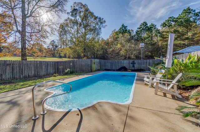 117 Woods Lake Drive, Madison, MS 39110