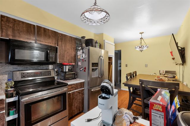 13511 Dixie, Redford, MI 48239