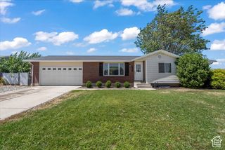 4318 S KING ARTHUR, West Valley City, UT 84119