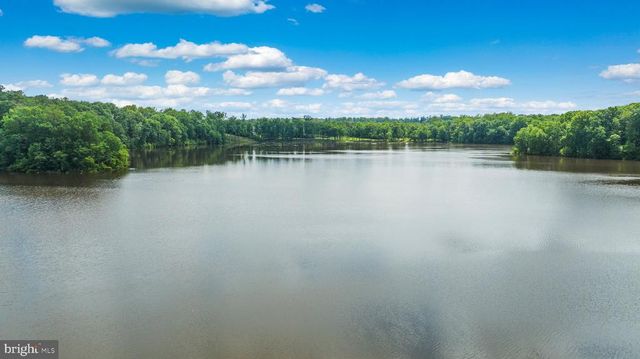 10910 CINNAMON TEAL DR, Spotsylvania, VA 22553