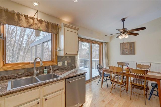 7145 E Valley Ridge Drive, Madison, WI 53719