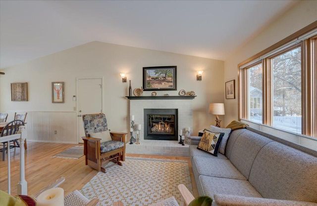 7145 E Valley Ridge Drive, Madison, WI 53719