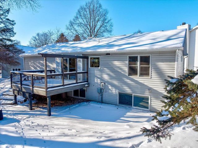 7145 E Valley Ridge Drive, Madison, WI 53719