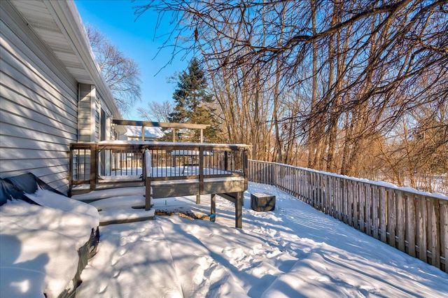 7145 E Valley Ridge Drive, Madison, WI 53719