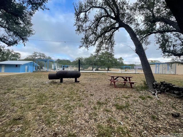 691 Canyon Circle, Canyon Lake, TX 78133
