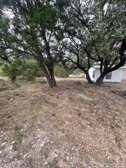 691 Canyon Circle, Canyon Lake, TX 78133
