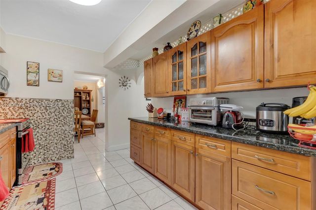 35 Oviedo Avenue, Coral Gables, FL 33134