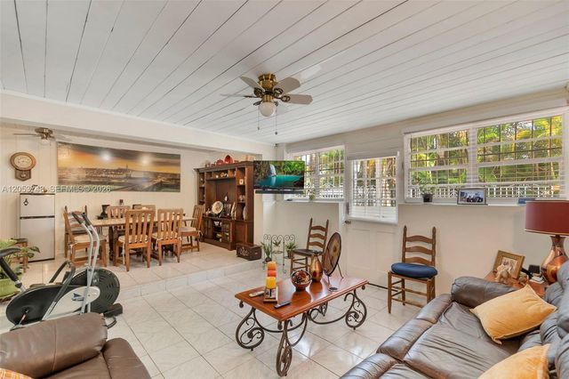 35 Oviedo Avenue, Coral Gables, FL 33134