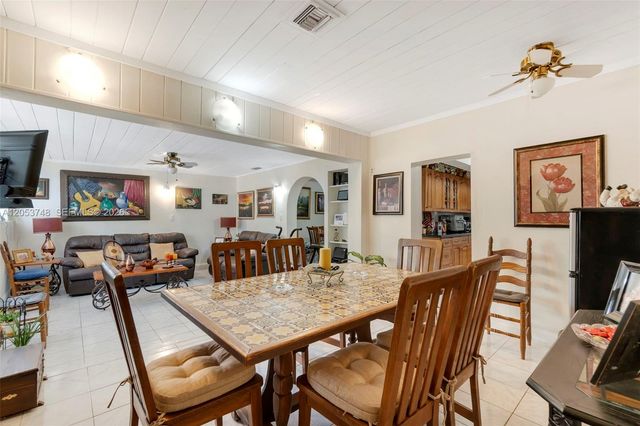 35 Oviedo Avenue, Coral Gables, FL 33134