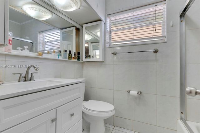 35 Oviedo Avenue, Coral Gables, FL 33134