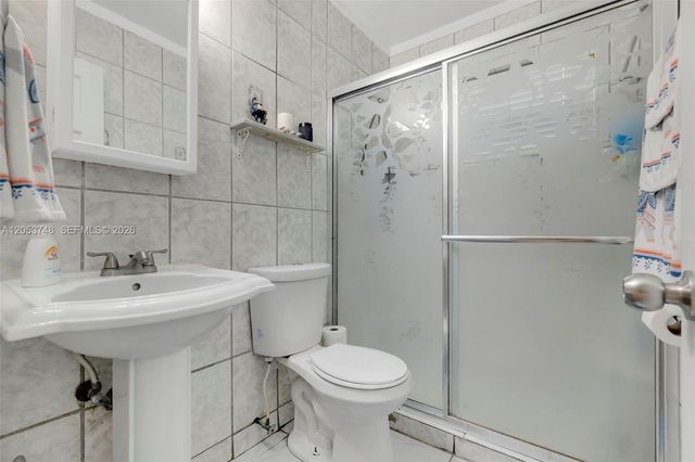 35 Oviedo Avenue, Coral Gables, FL 33134