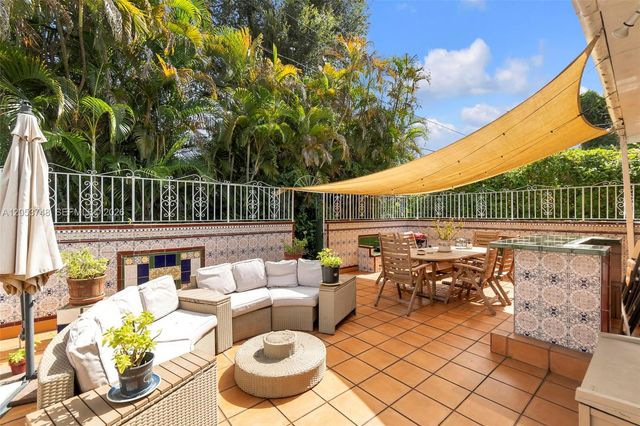 35 Oviedo Avenue, Coral Gables, FL 33134