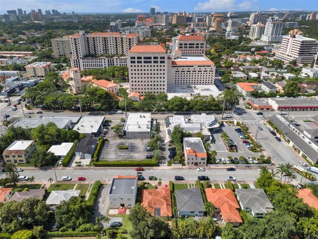 35 Oviedo Avenue, Coral Gables, FL 33134