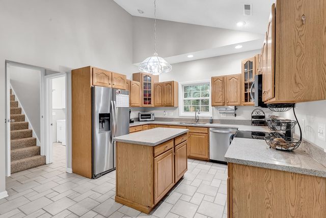 527 Alderly Ct., Little River, SC 29566