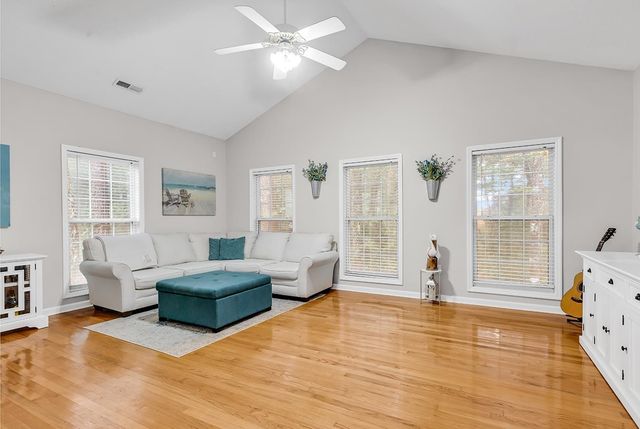 527 Alderly Ct., Little River, SC 29566