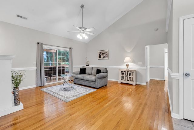 527 Alderly Ct., Little River, SC 29566