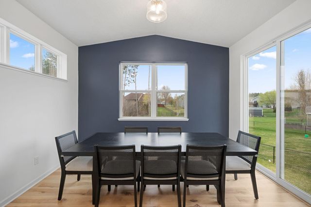 15519 Goodview Trail N, Hugo, MN 55038