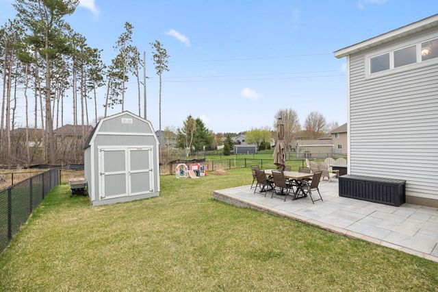 15519 Goodview Trail N, Hugo, MN 55038