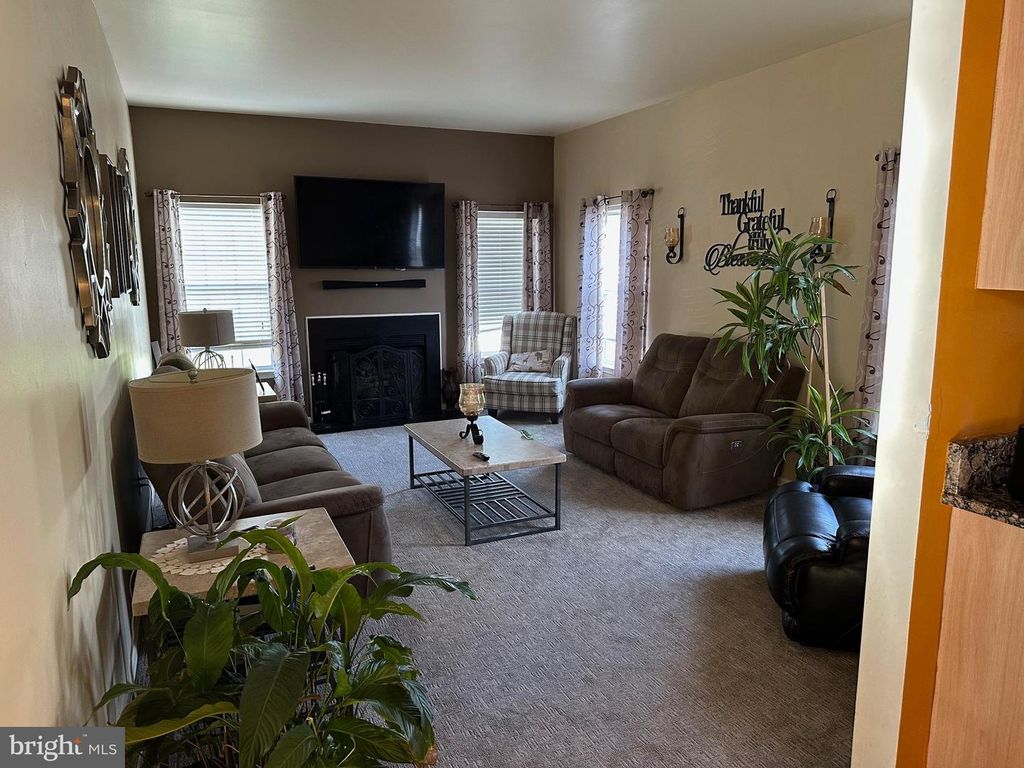 1916 BESSIE WAY, Millville, NJ 08332