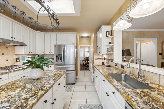 15514 Bluebonnet Dale Drive, Cypress, TX 77433