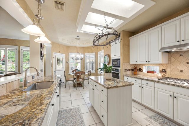 15514 Bluebonnet Dale Drive, Cypress, TX 77433