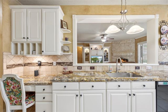 15514 Bluebonnet Dale Drive, Cypress, TX 77433