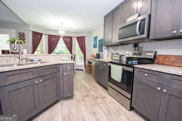 129 Wellington Drive, Lagrange, GA 30240