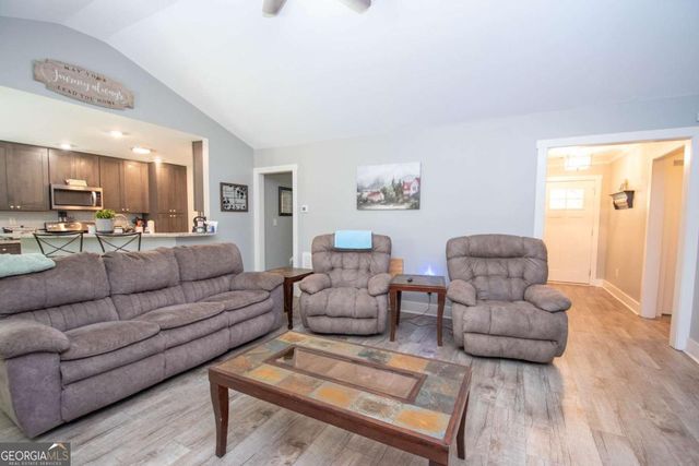 129 Wellington Drive, Lagrange, GA 30240